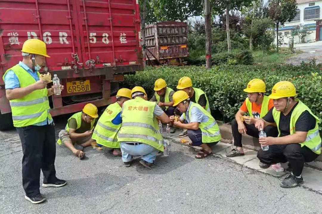 風(fēng)雨同舟｜搶險(xiǎn)救援衛(wèi)河決堤口，踐行宏大使命擔(dān)當(dāng)！